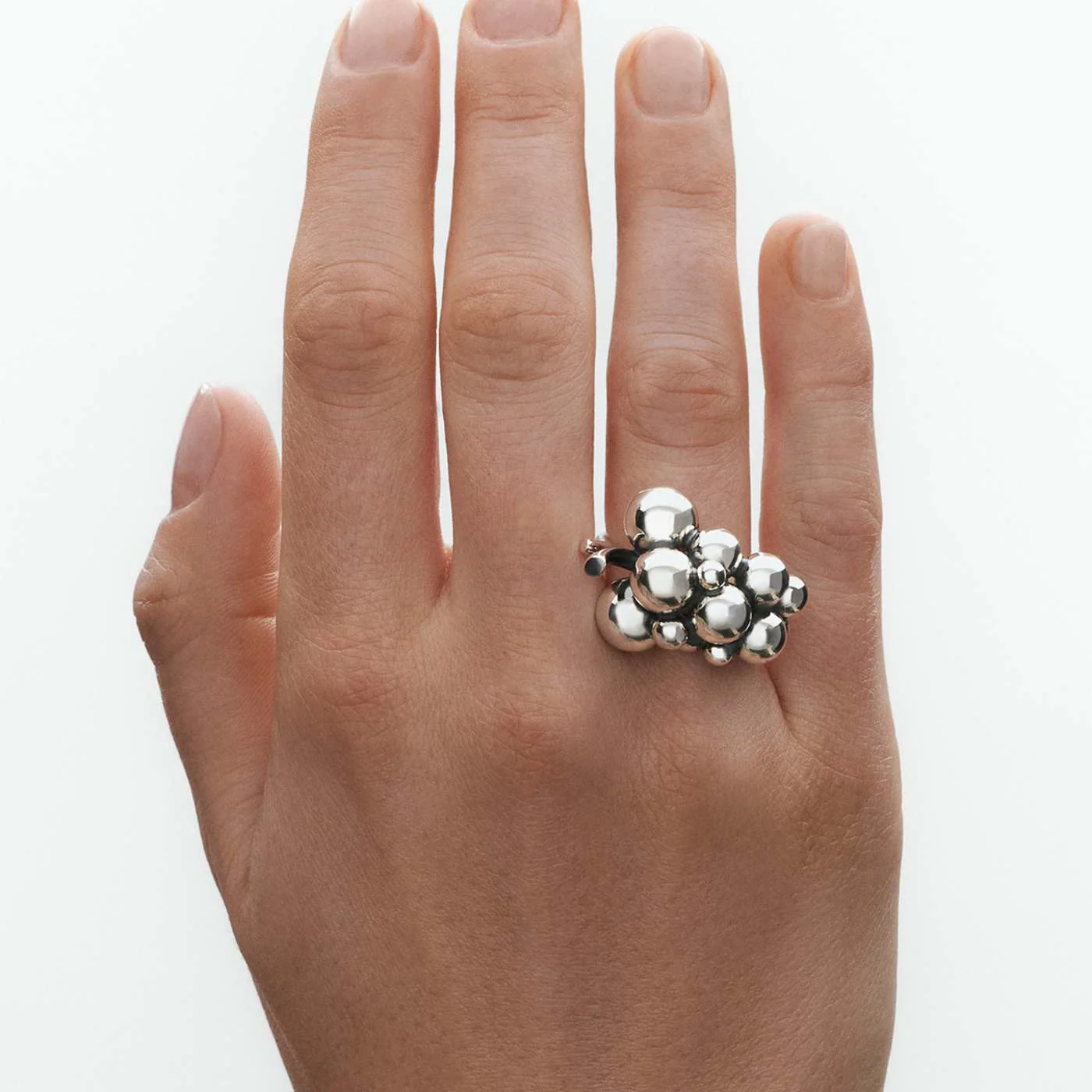 Moonlight Grapes Silver Medium Ring - Image 3