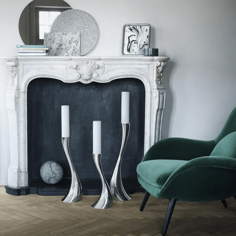 Small Cobra Floor Candle Holder - Image 2