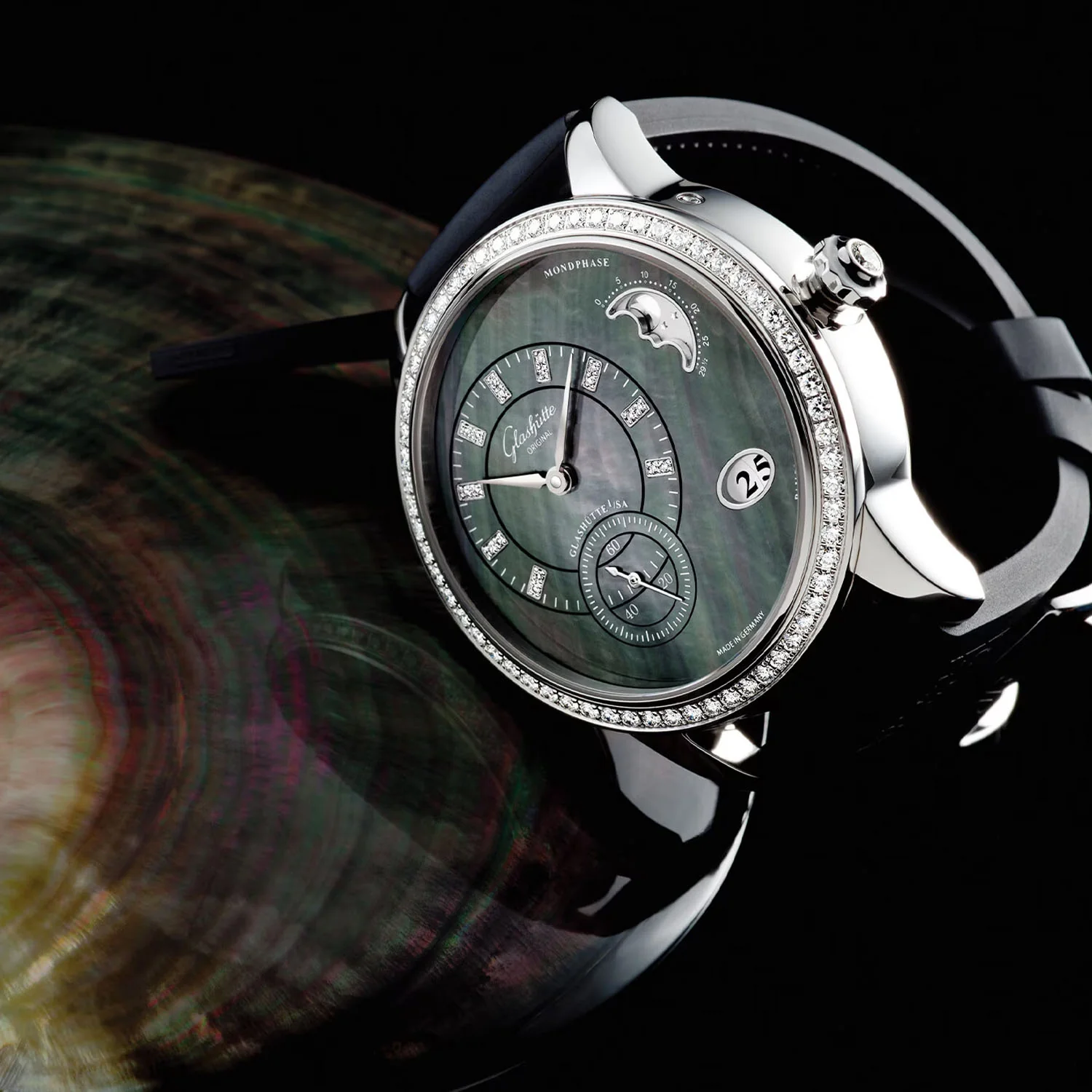 PanoMatic Luna 39mm Black Tahiti Mother of Pearl Dial Strap Watch - Image 3