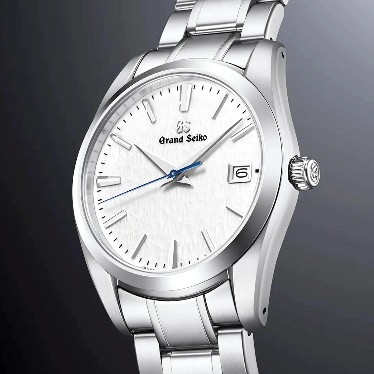 Heritage 37mm White Snowflake Dial Bracelet Watch - Image 5