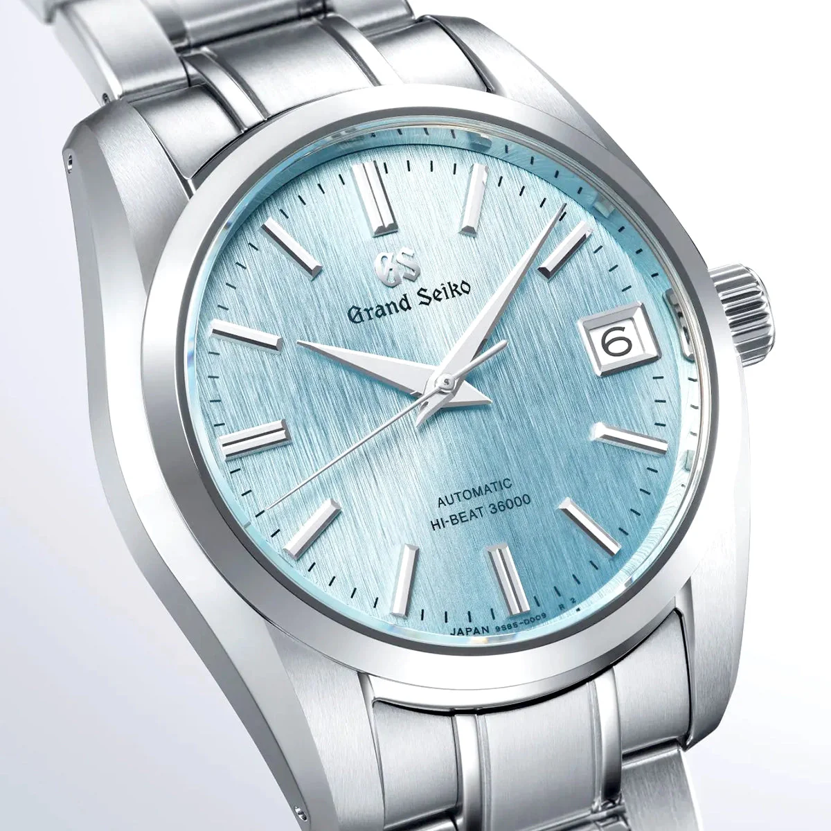 Heritage 'Icefall' 37mm Ice Blue Men's Automatic Bracelet Watch - Image 5