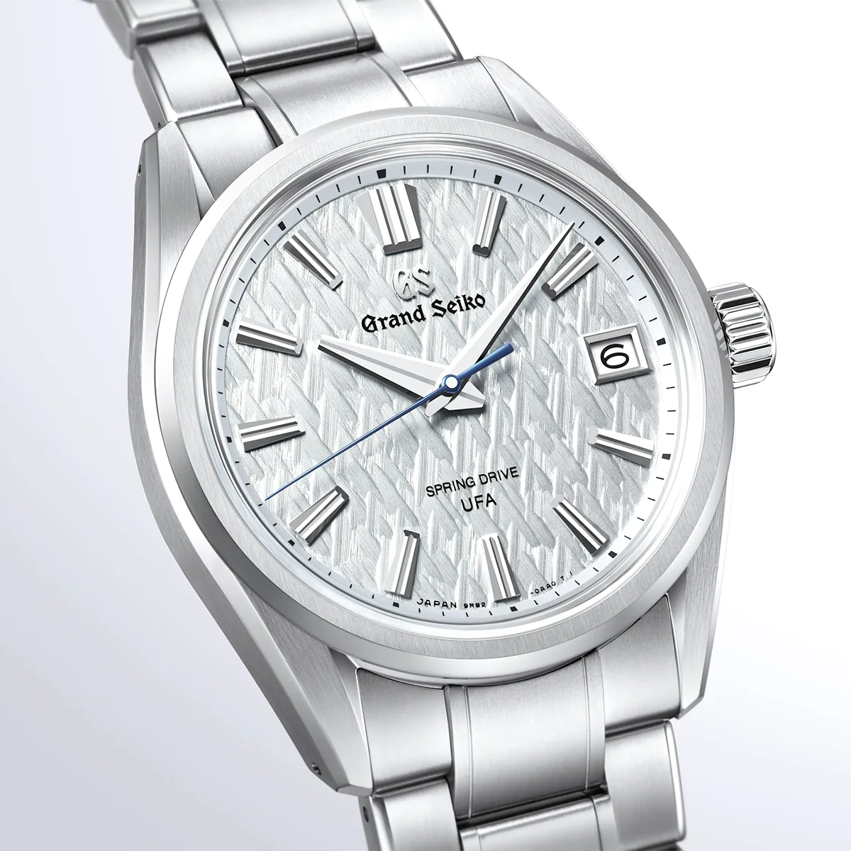 Evolution 9 'Ice Forest' UFA Spring-Drive Mens Bracelet Watch - Image 4