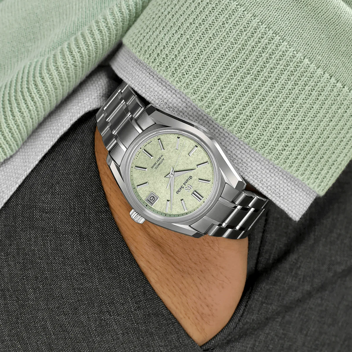 Heritage 'Sakura-Wakaba' 40mm Green Textured Dial Watch - Image 2