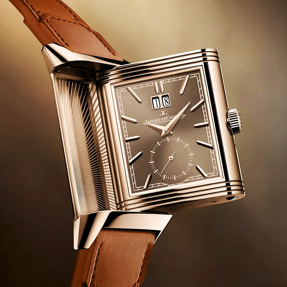 Reverso Tribute Geographic 18ct Pink Gold Mens Strap Watch - Image 2