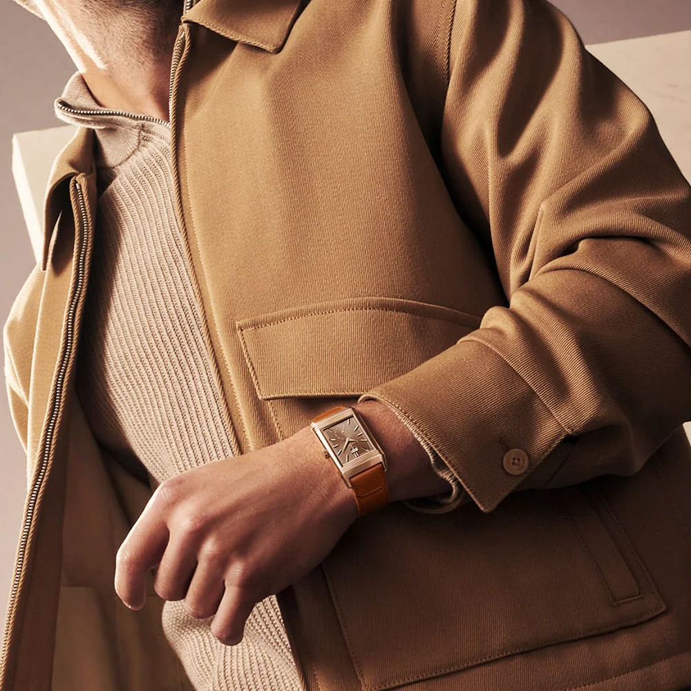 Reverso Tribute Geographic 18ct Pink Gold Mens Strap Watch - Image 3
