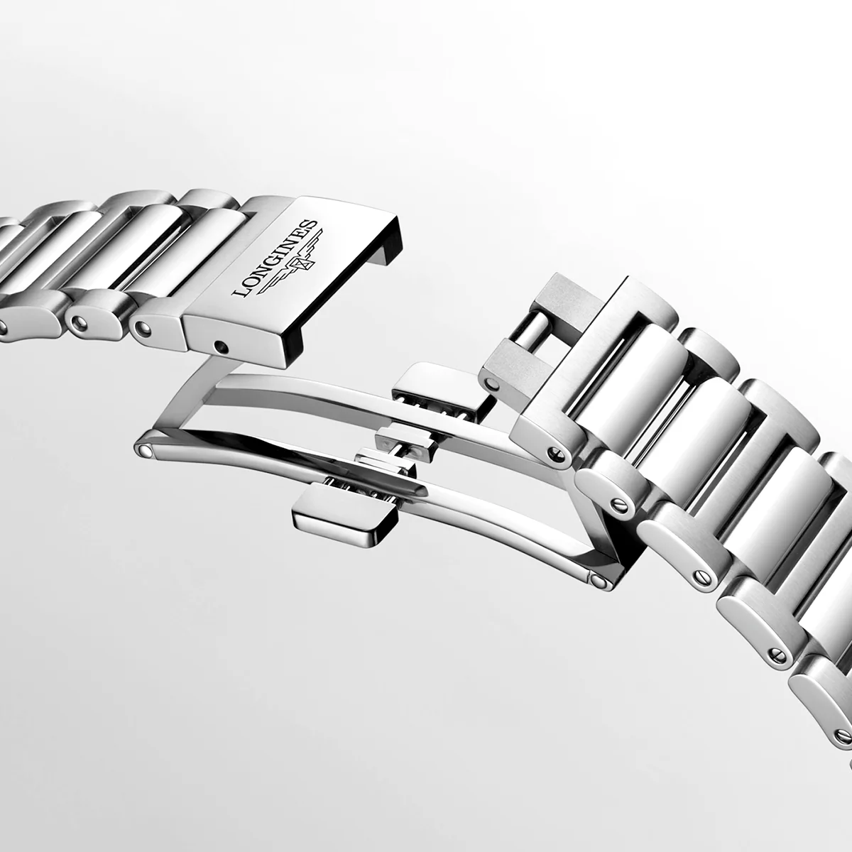 Conquest 41mm Black Dial Automatic Bracelet Watch - Image 5