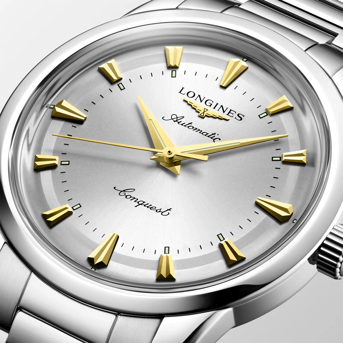 Conquest Heritage 40mm Opaline Ivory Dial Automatic Bracelet Watch - Image 2