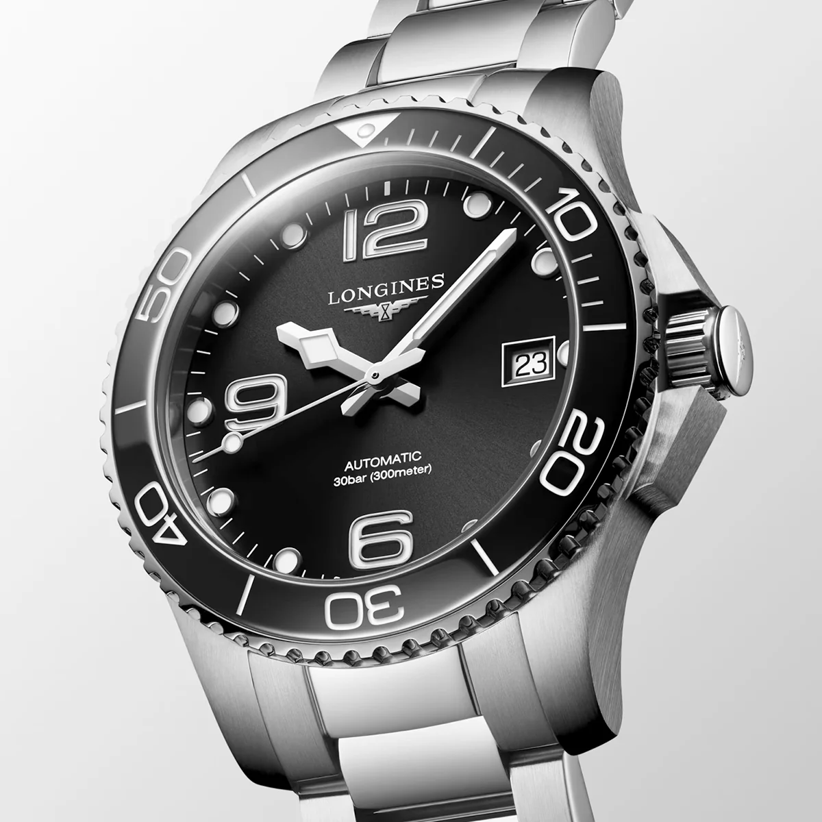 HydroConquest 39mm Black Dial Automatic Bracelet Watch - Image 2