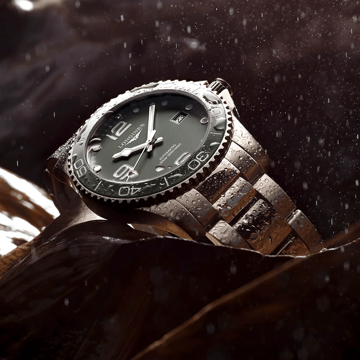 HydroConquest 41mm Green Dial & Ceramic Bezel Men's Bracelet Watch - Image 6