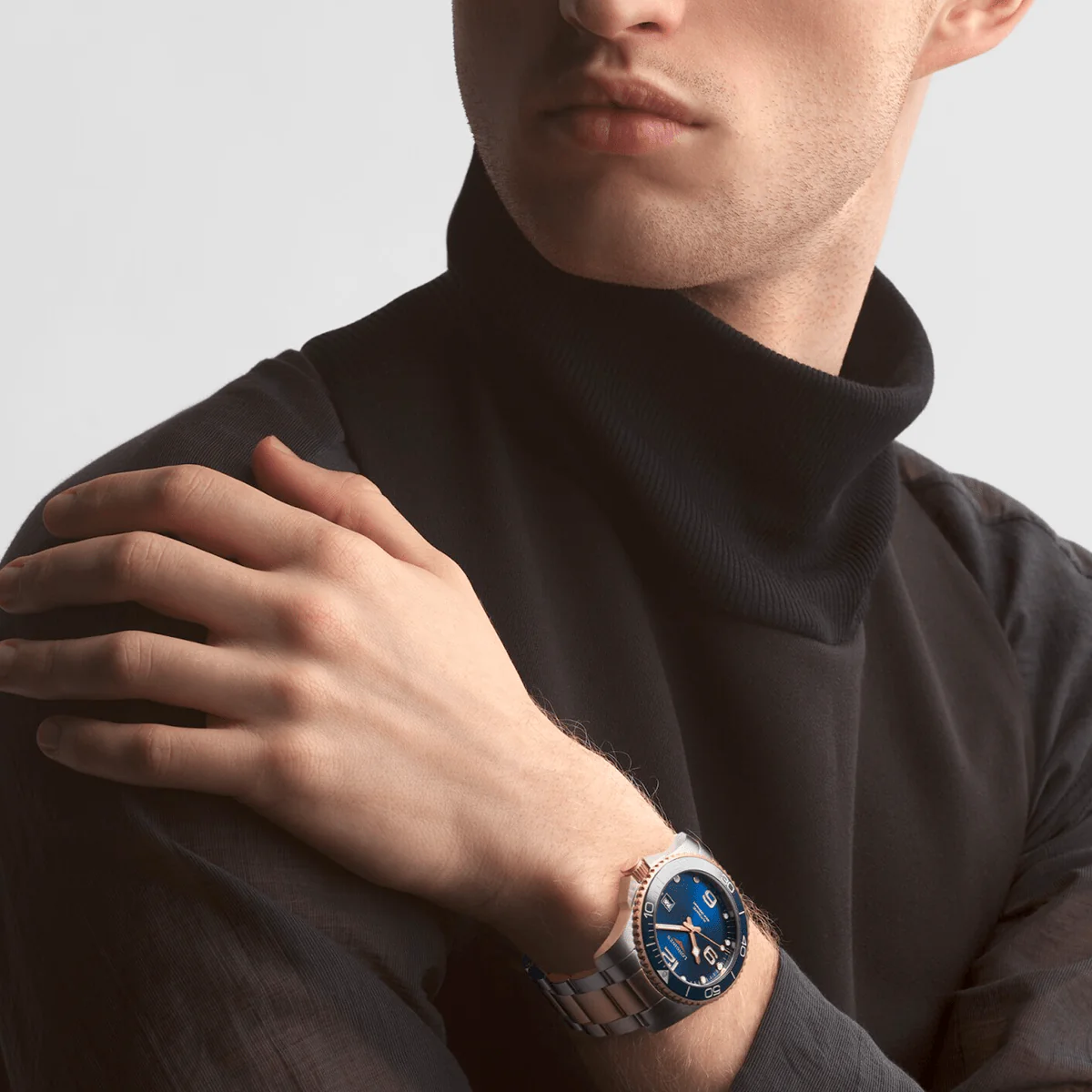 HydroConquest 41mm Two-Tone Blue Dial Men's Bracelet Watch - Image 2