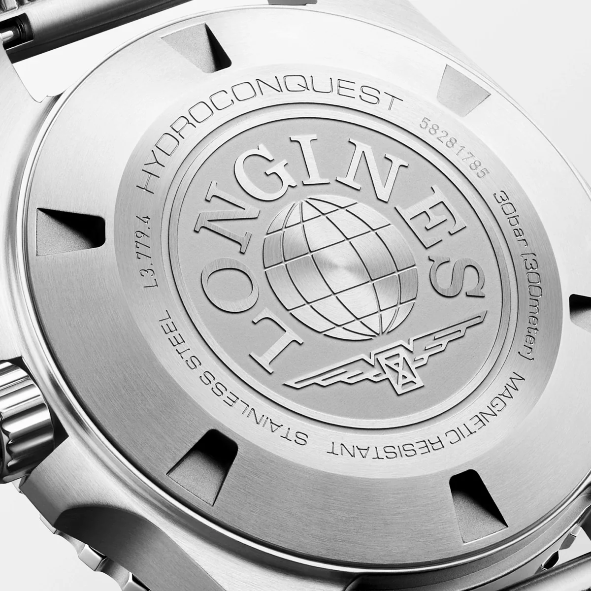 HydroConquest 39mm Blue Ceramic Bezel Milanese Bracelet Watch - Image 4