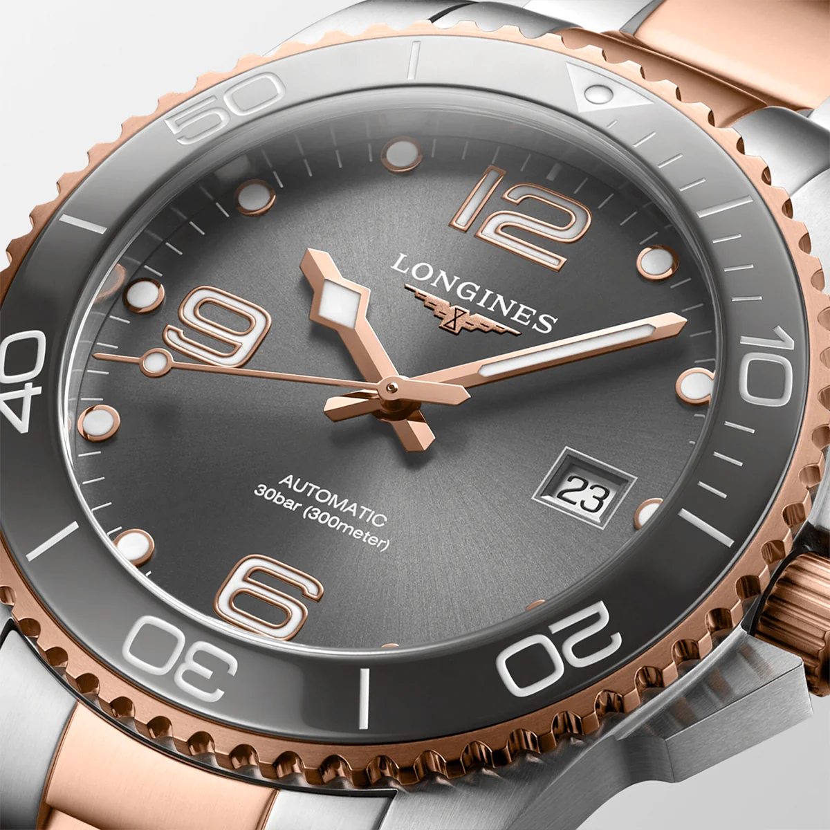 HydroConquest 41mm Two-Tone Grey Dial Men's Bracelet Watch - Image 3