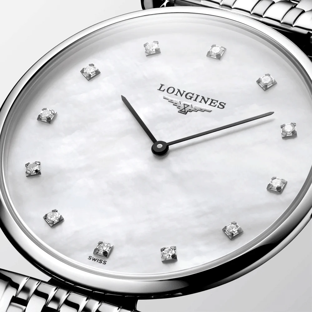 La Grande Classique 33mm Quartz Bracelet Watch - Image 2