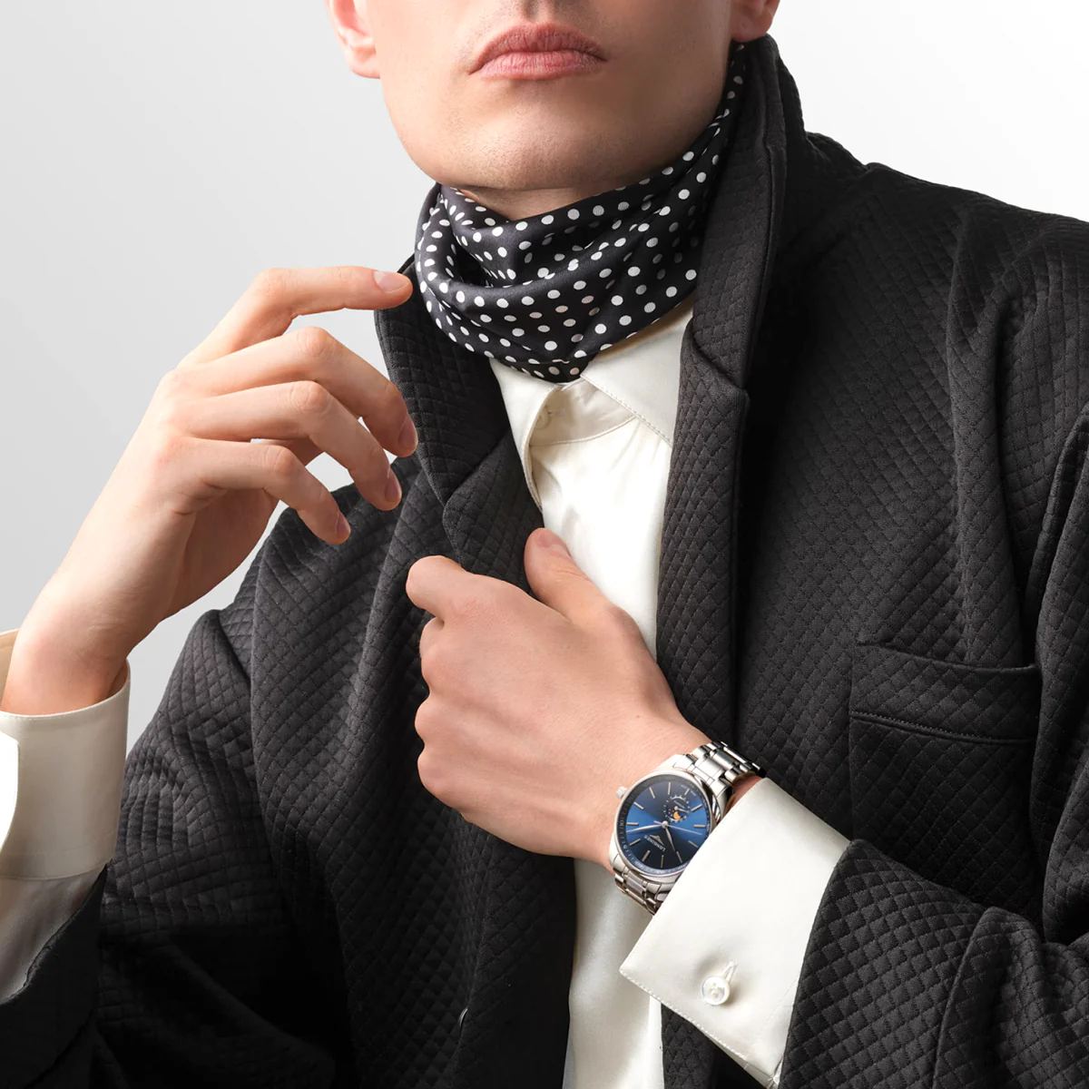 Master Collection Moonphase 42mm Blue Dial Men's Bracelet Watch - Image 4