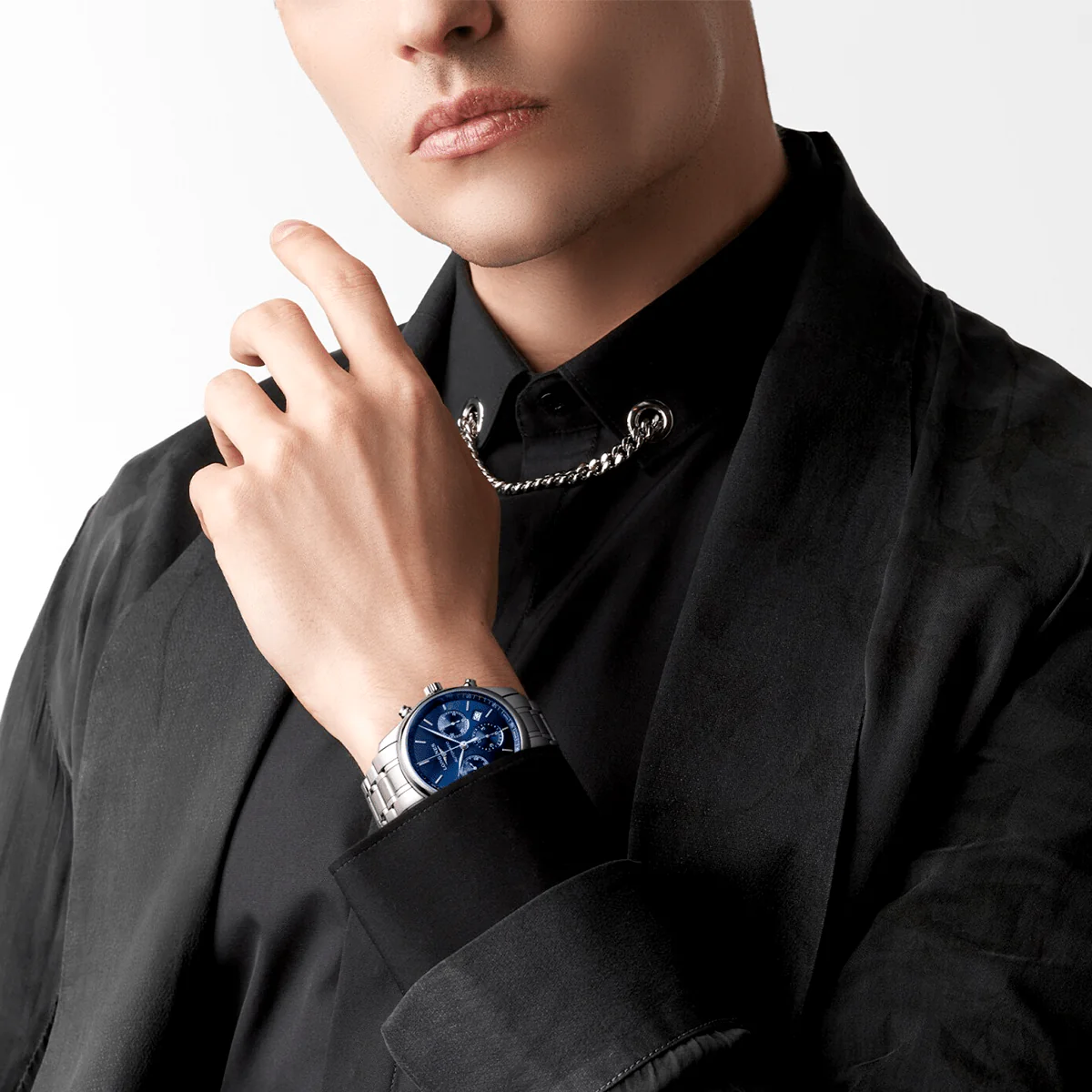 Master Collection Chronograph 42mm Blue Dial Bracelet Watch - Image 4