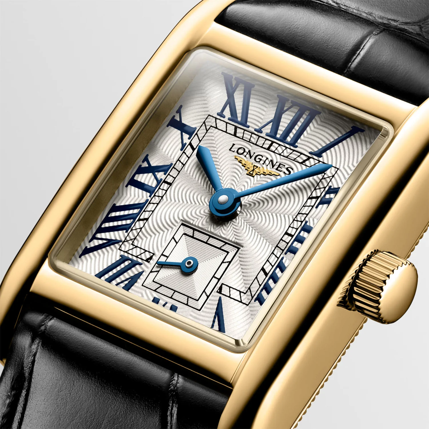 Mini DolceVita 18ct Yellow Gold Ladies Strap Watch - Image 2