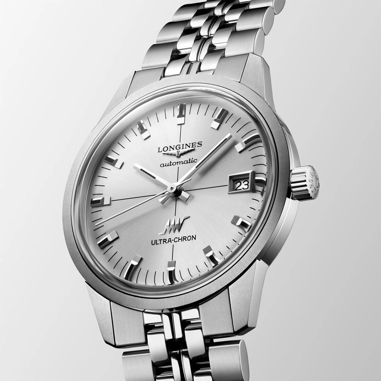 Ultra-Chron Classic 37mm Silver Dial Bracelet Watch - Image 4