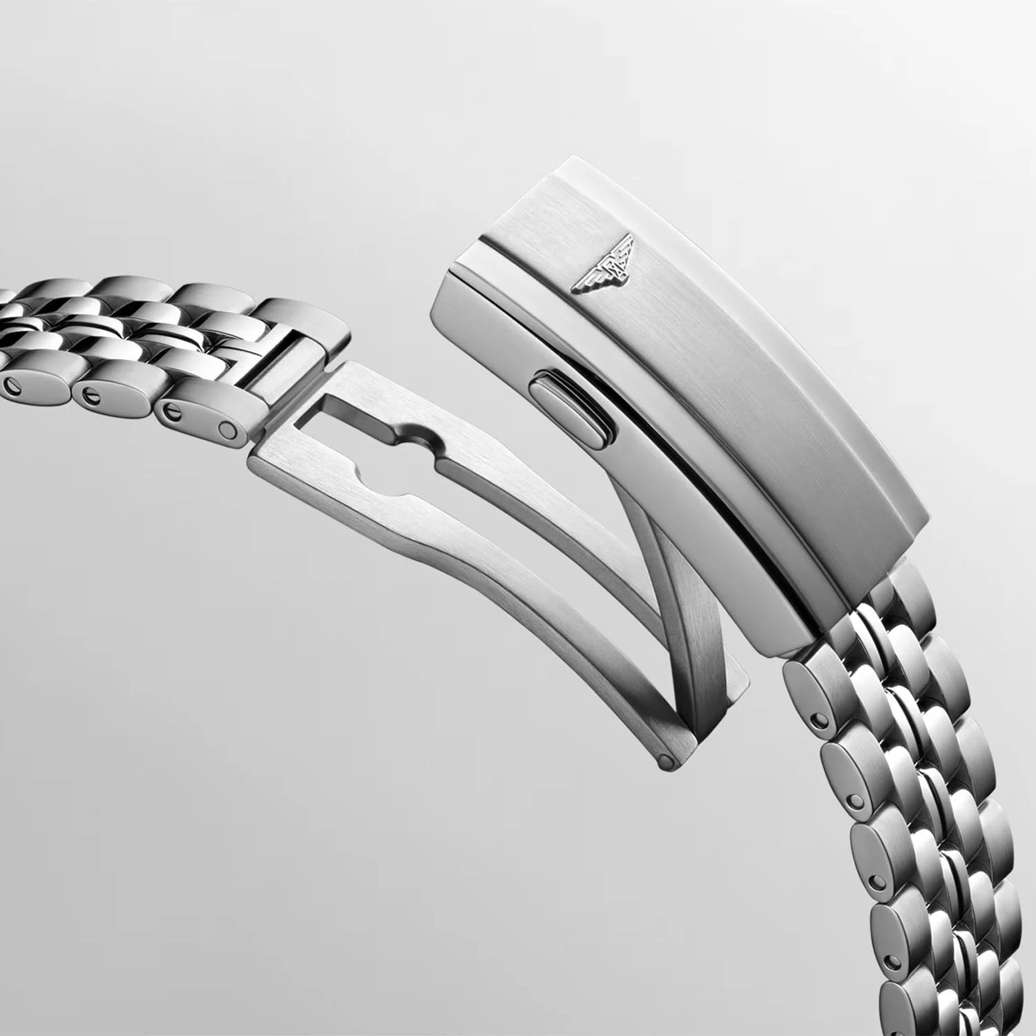 Ultra-Chron Classic 37mm Silver Dial Bracelet Watch - Image 7
