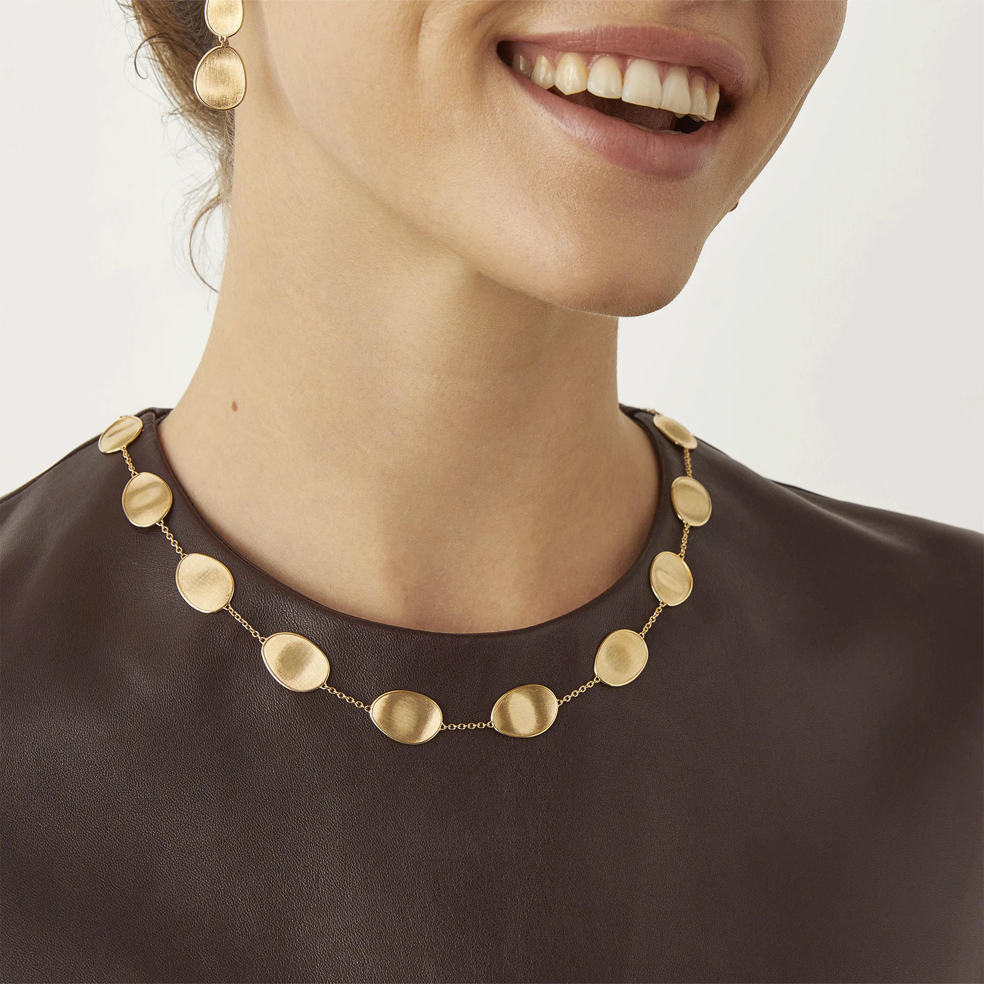 Lunaria 18ct Yellow Gold Necklace - Image 2