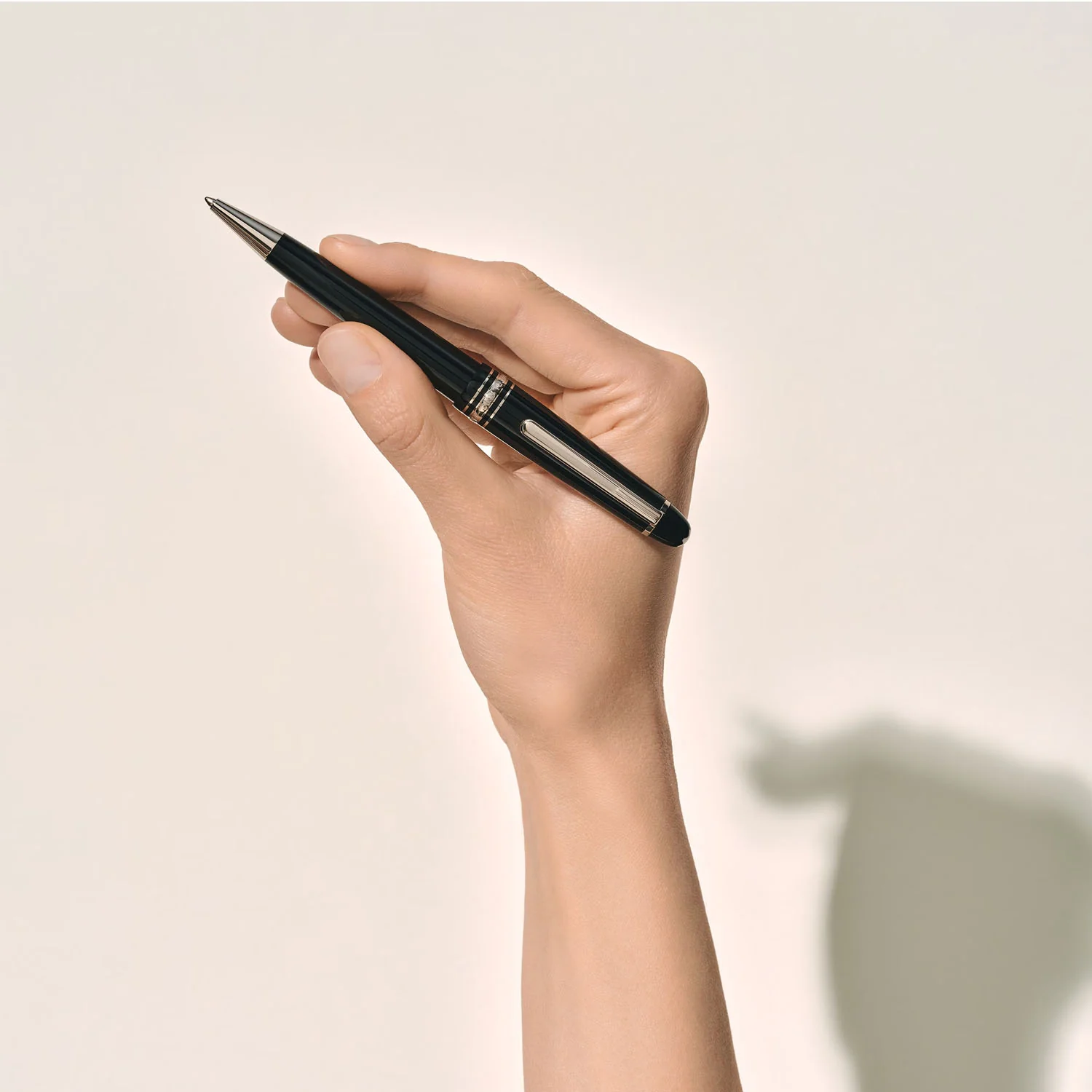 Meisterstück Midsize Ballpoint Pen - Image 2