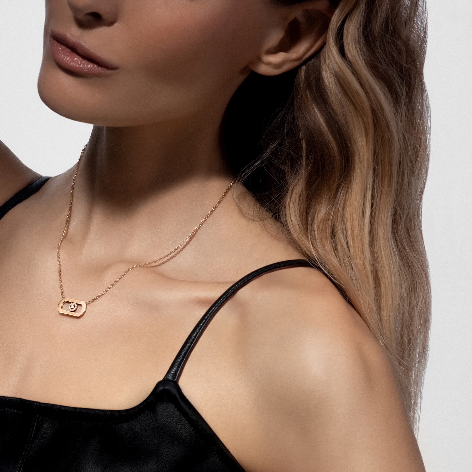 So Move 18ct Yellow Gold Diamond Set Necklace - Image 3