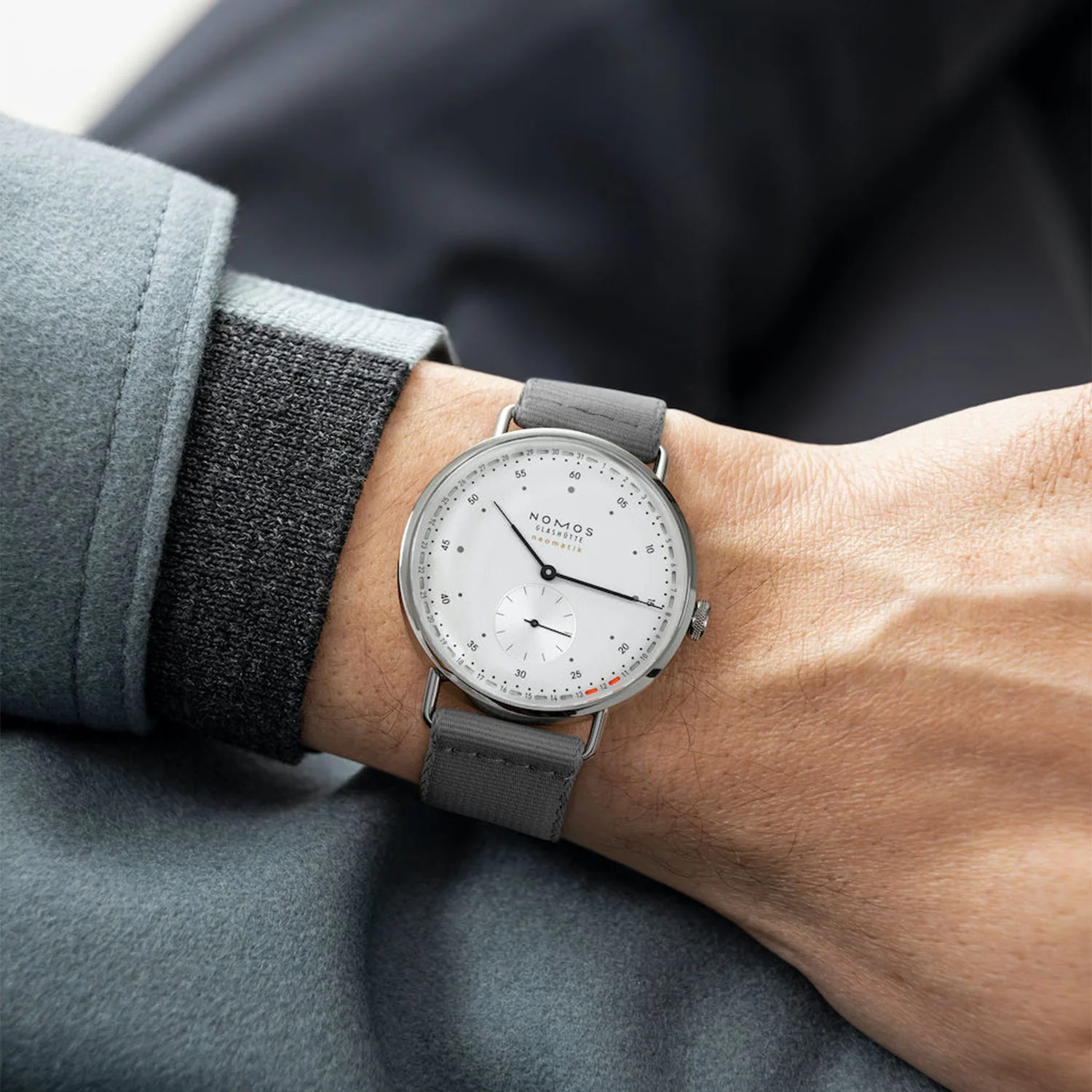 Metro Neomatik 41mm Update White  Automatic Watch - Image 3