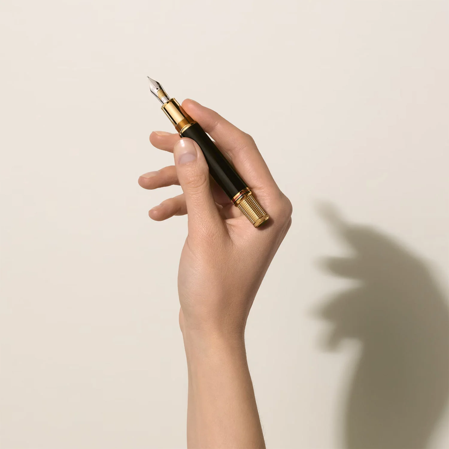 Great Characters Homage To The Great Gatsby Limited Edition 1925 Fountain Pen - Image 3
