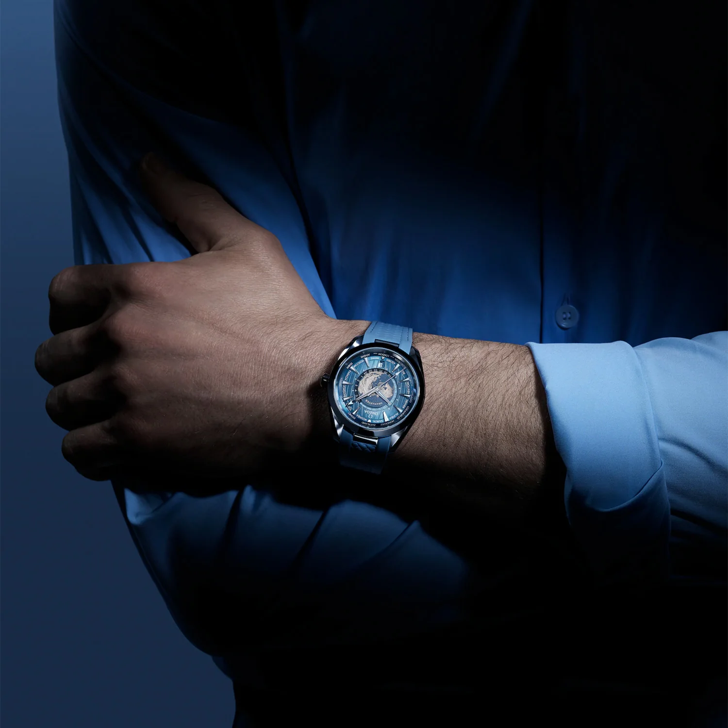 Seamaster Aqua Terra GMT Worldtimer 43mm Summer Blue Dial Strap Watch - Image 3