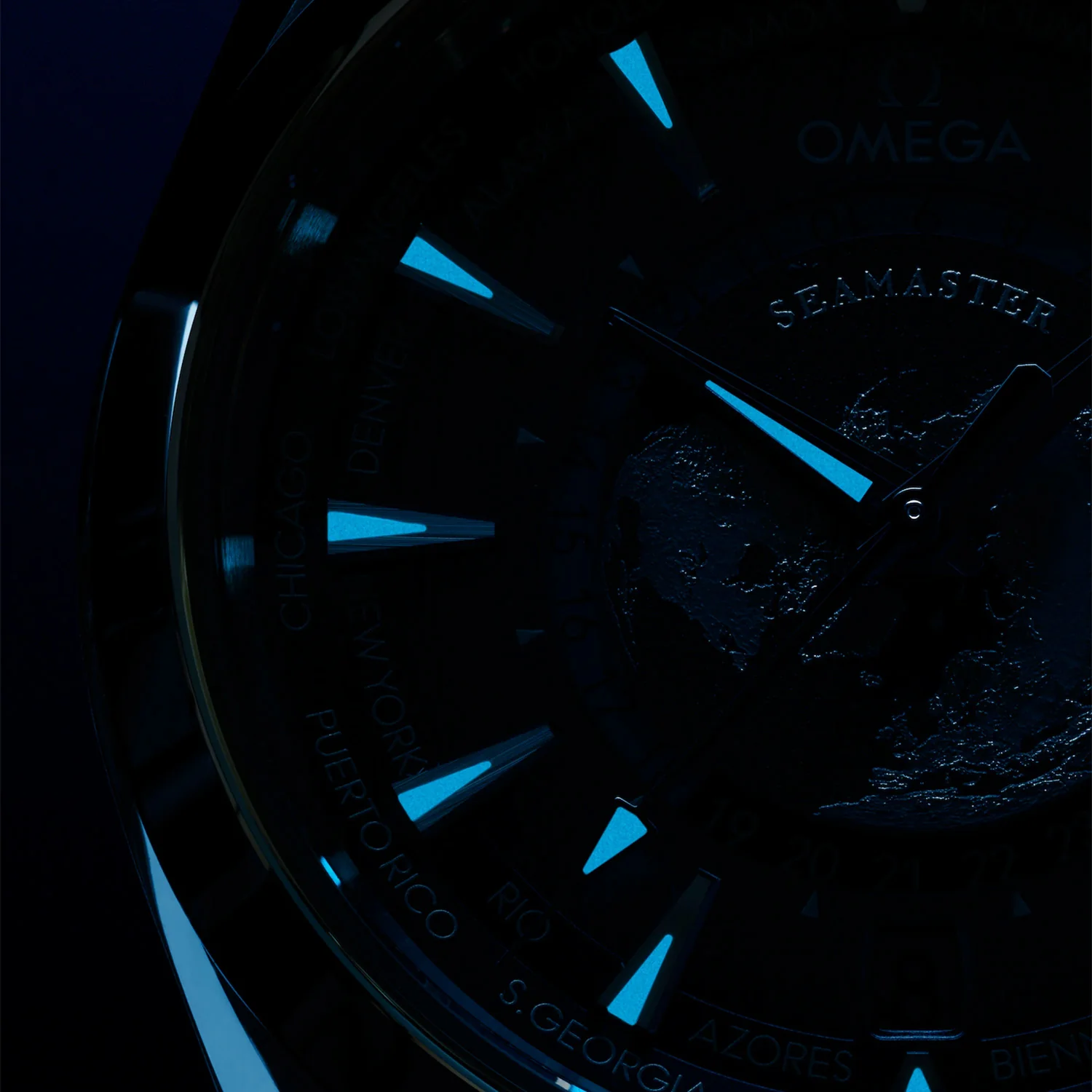 Seamaster Aqua Terra GMT Worldtimer 43mm Summer Blue Dial Strap Watch - Image 4