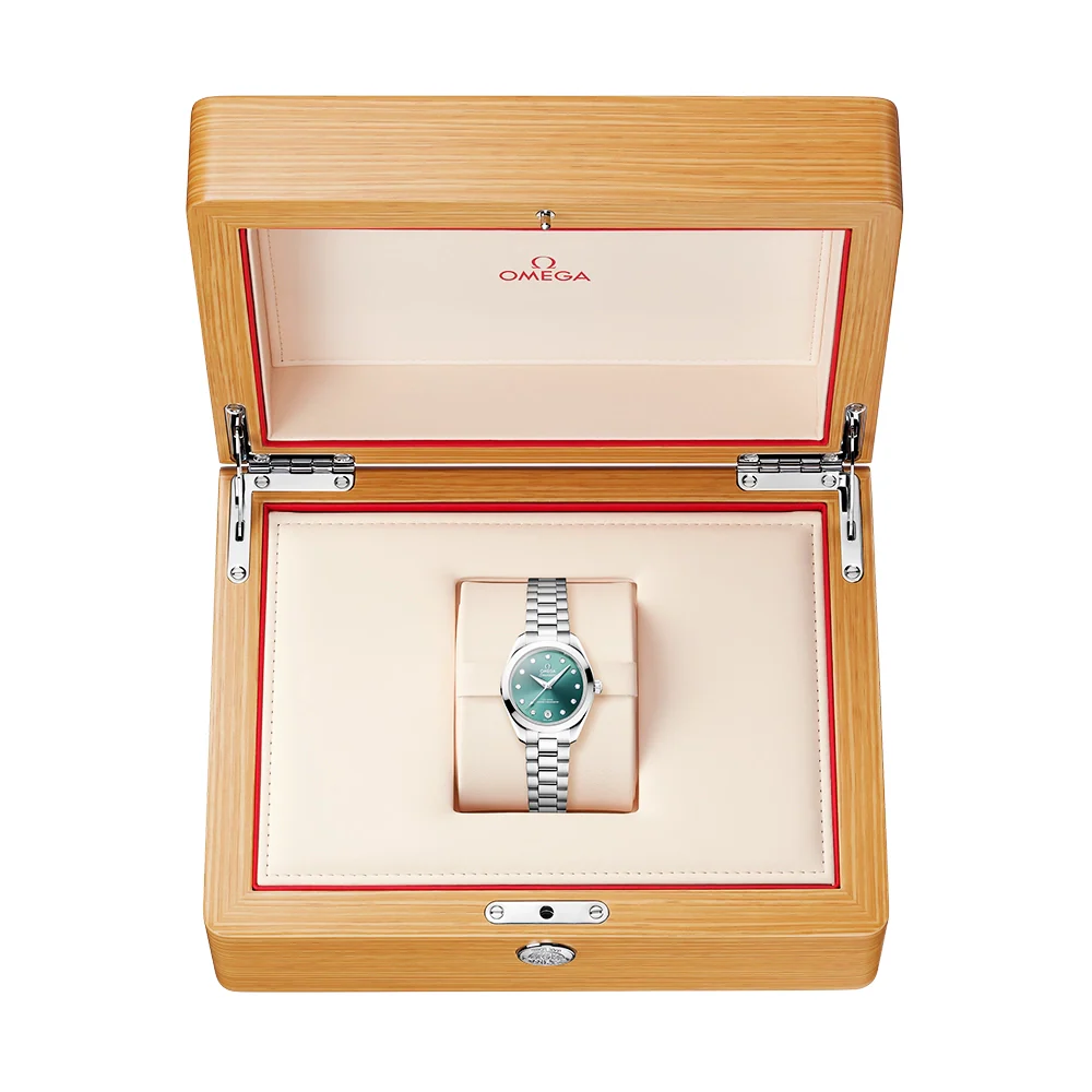 Seamaster Aqua Terra 30mm Green Sunray Diamond Dial Watch - Image 2