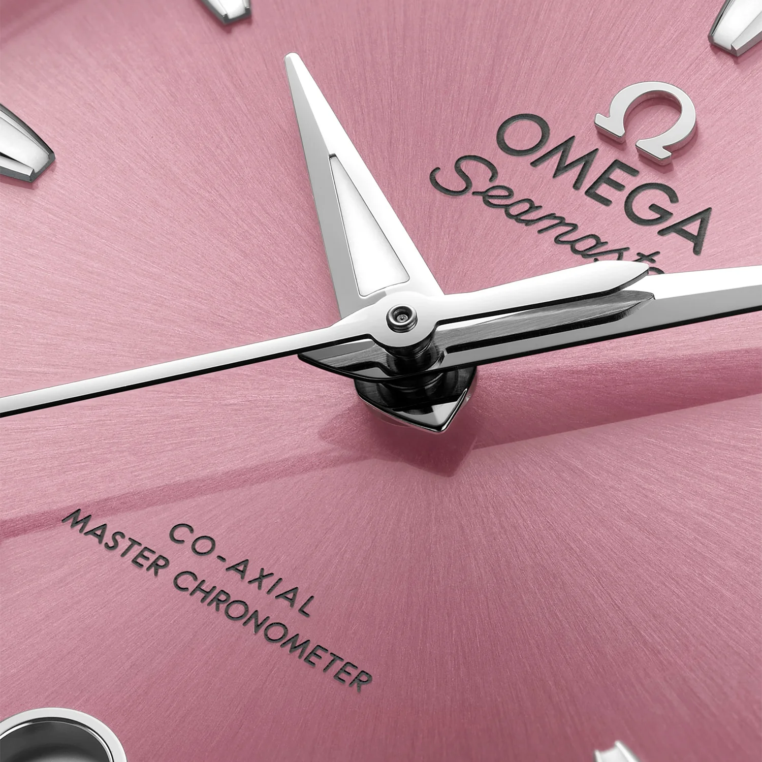 Seamaster Aqua Terra Shades 34mm Shell Pink Dial Ladies Watch - Image 3
