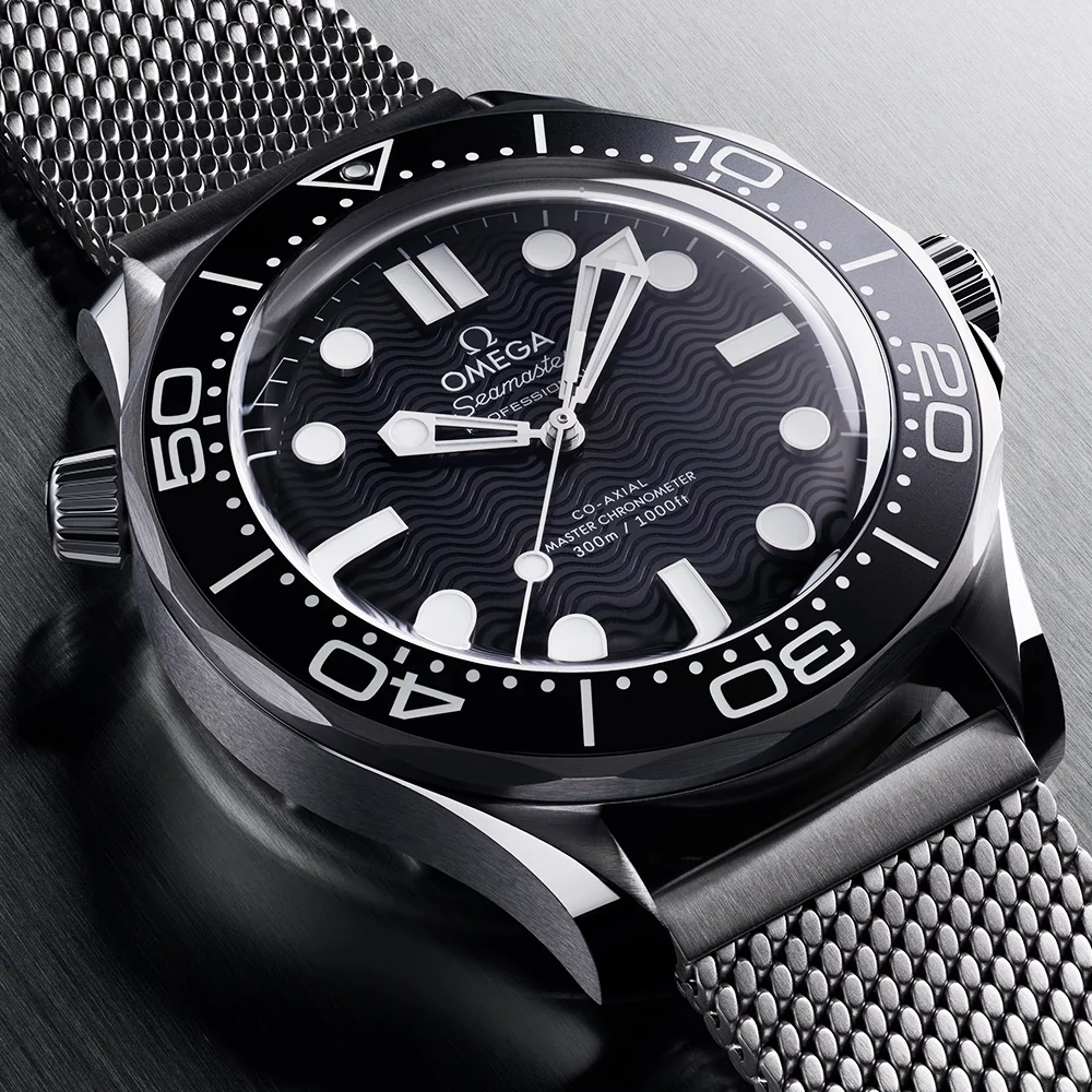 Seamaster Diver 300m 42mm Black Dial Mens Mesh Bracelet Watch - Image 3