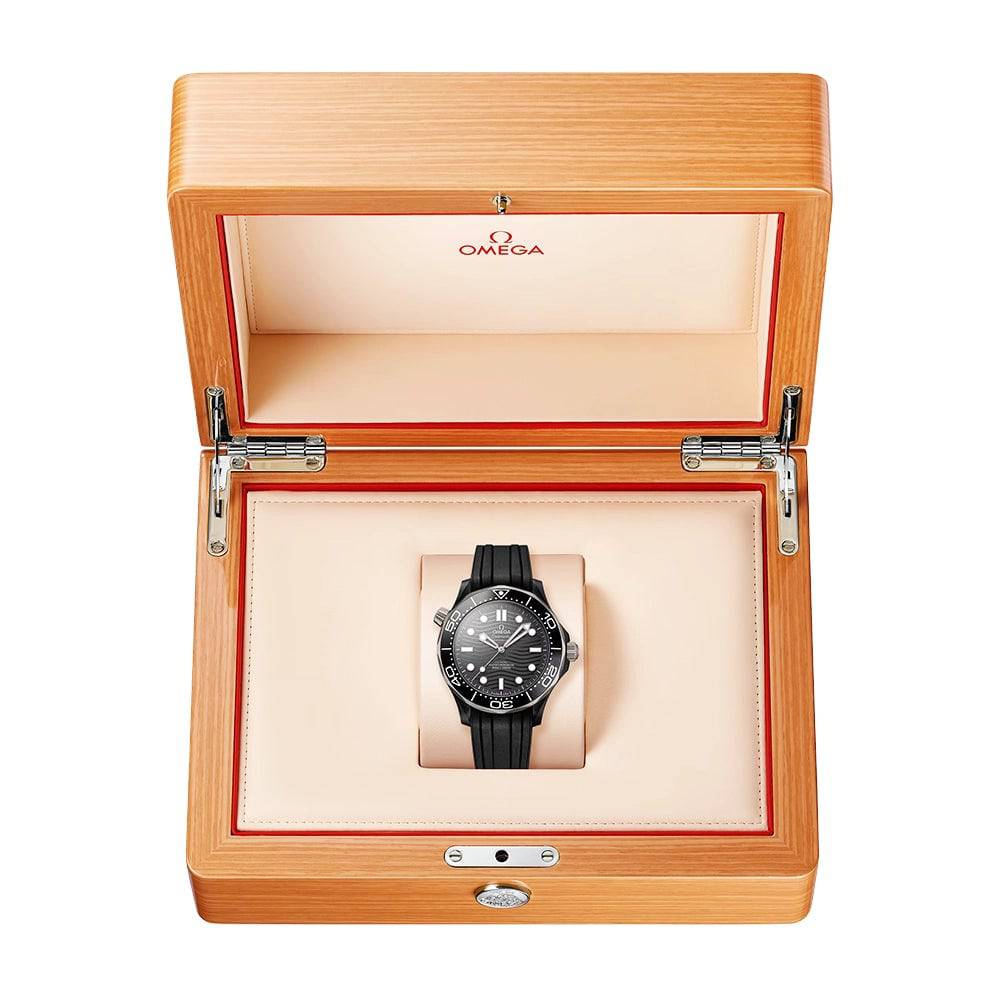 Seamaster Diver 300m 43.5mm Black Ceramic Automatic Watch - Image 2