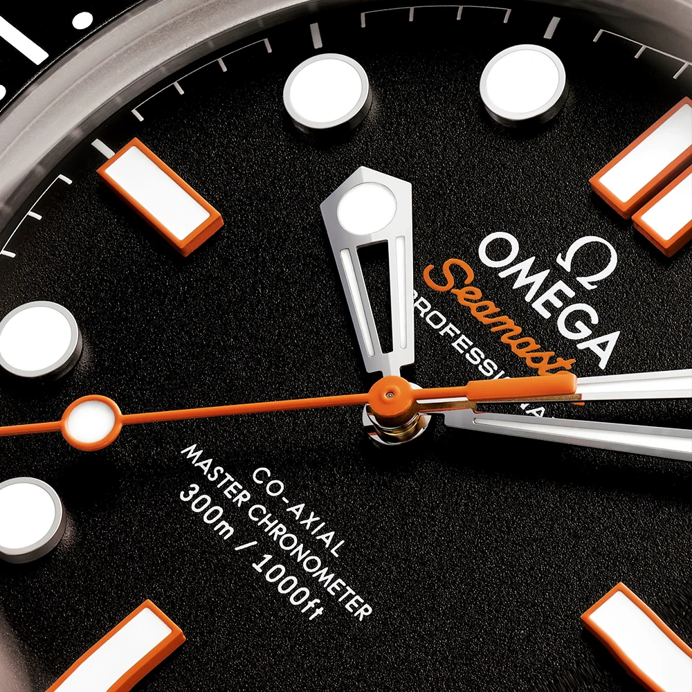Seamaster Diver 300m 42mm Black & Orange Dial Rubber Strap Watch - Image 5