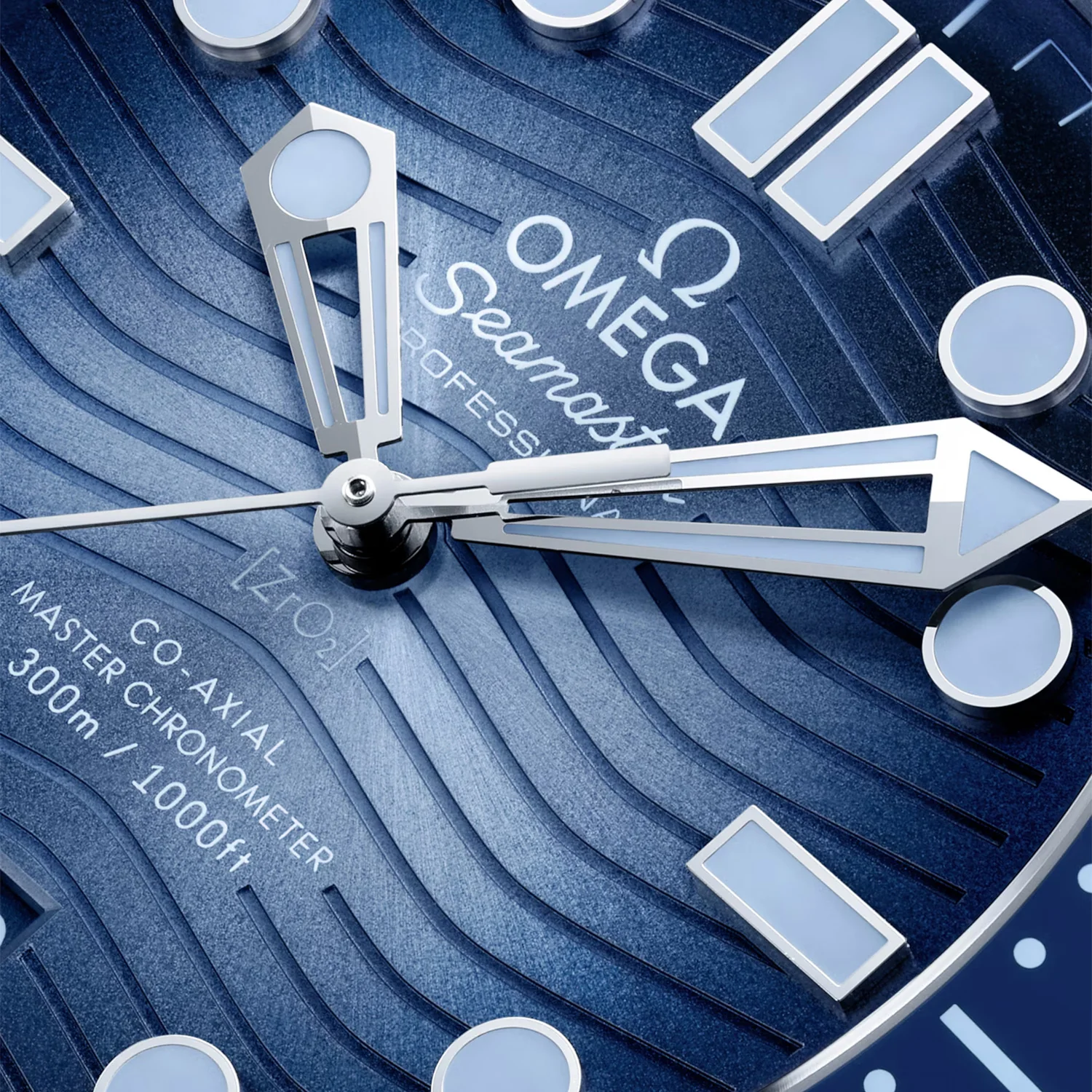 Seamaster Diver 300m 42mm Summer Blue Dial Men's Bracelet Watch - Image 2