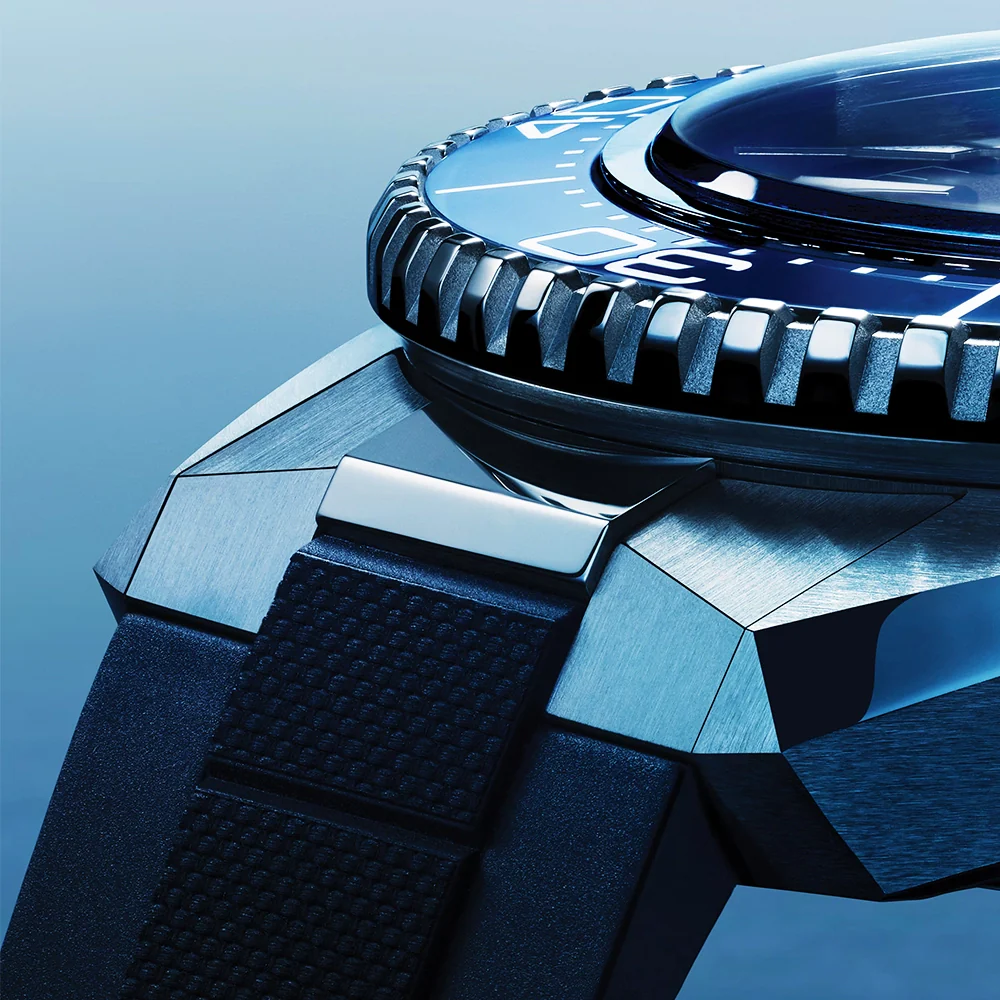 Seamaster Planet Ocean 600m 42mm Black Dial & Blue Bezel Strap Watch - Image 3