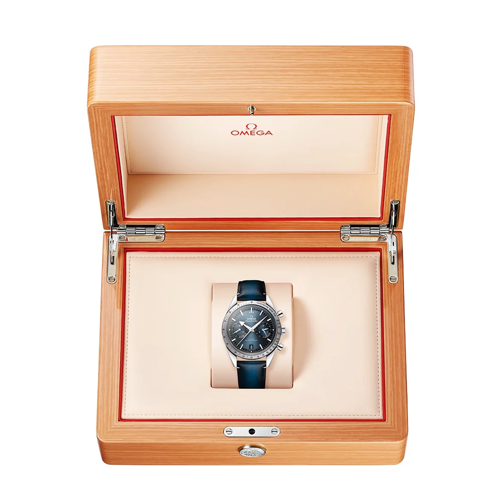 Speedmaster '57 40.5mm Blue Dial Chronograph Strap Watch - Image 2
