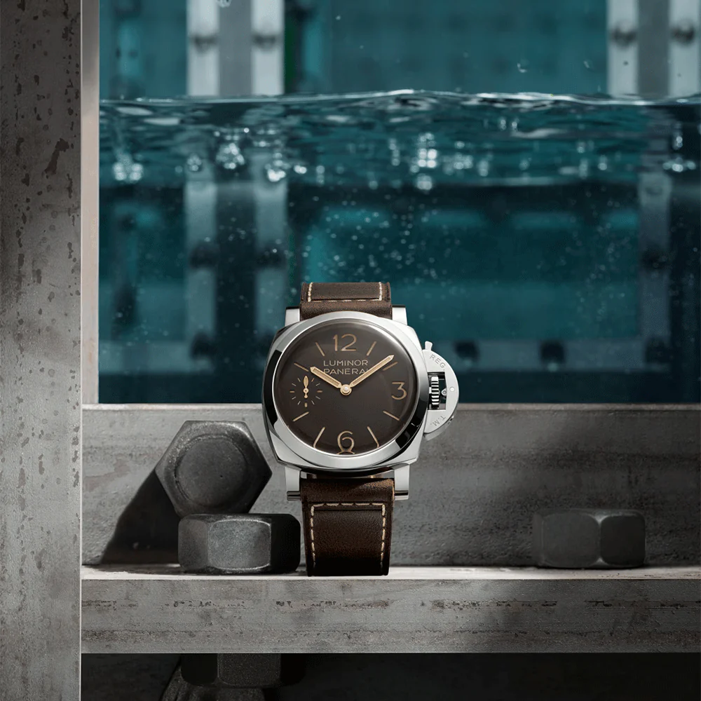 Luminor 44mm Brown Dial Brown Strap Mens Watch - Image 2