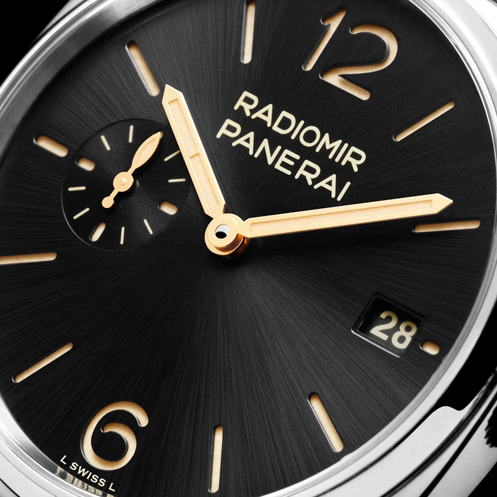 Radiomir Quaranta 40mm Black Sunray Dial Automatic Watch - Image 4