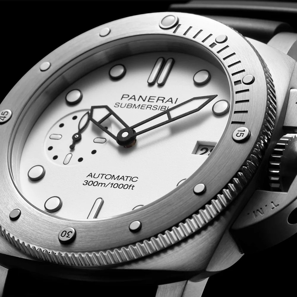 Submersible Bianco 42mm White Dial Automatic Mens Strap Watch - Image 2