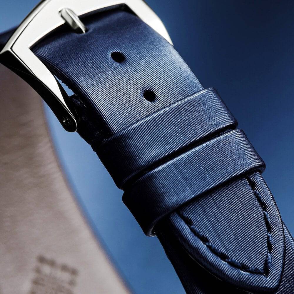 Calatrava 35mm 18ct White Gold Blue Dial Diamond Set Bezel Ladies Watch - Image 5