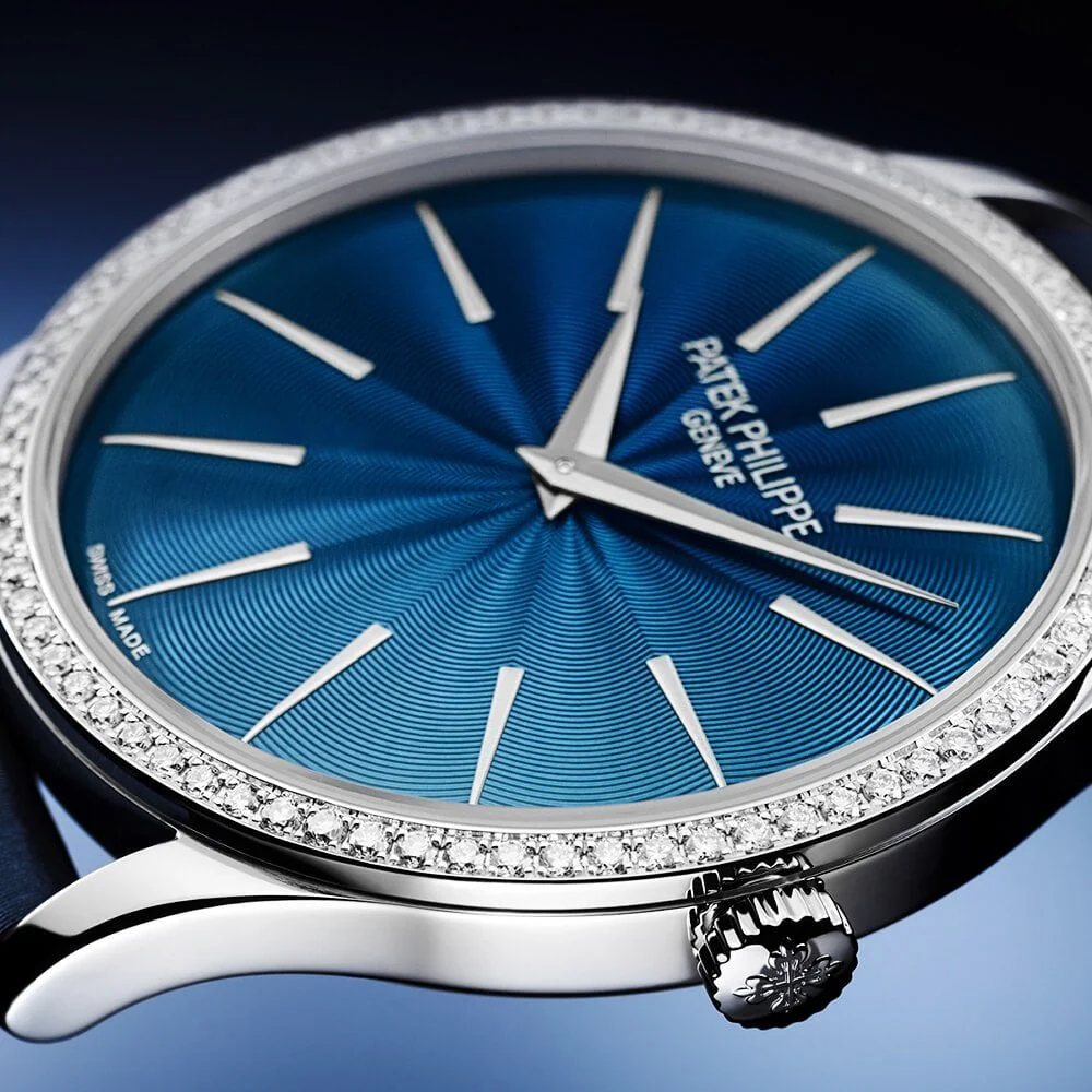 Calatrava 35mm 18ct White Gold Blue Dial Diamond Set Bezel Ladies Watch - Image 6