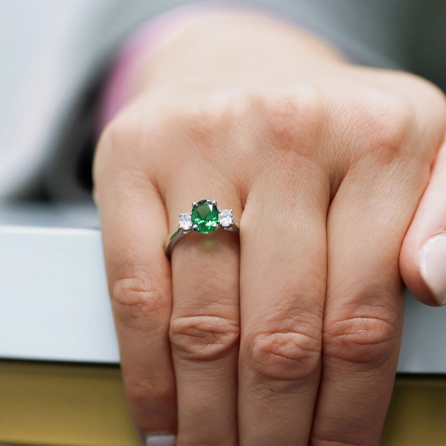 Platinum Oval Cut Tsavorite And  Diamond Three Stone Ring - Image 3