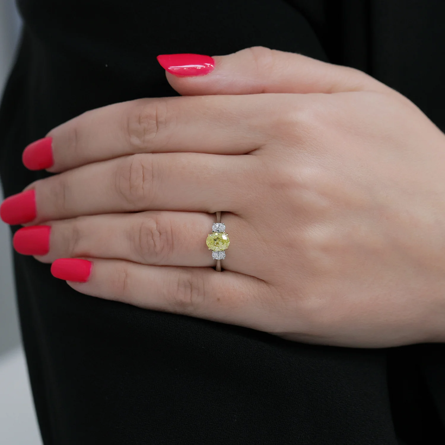 Platinum Fancy Yellow Oval Cut Diamond Three Stone Ring With Oval Cut Diamond Side Stones - Image 2