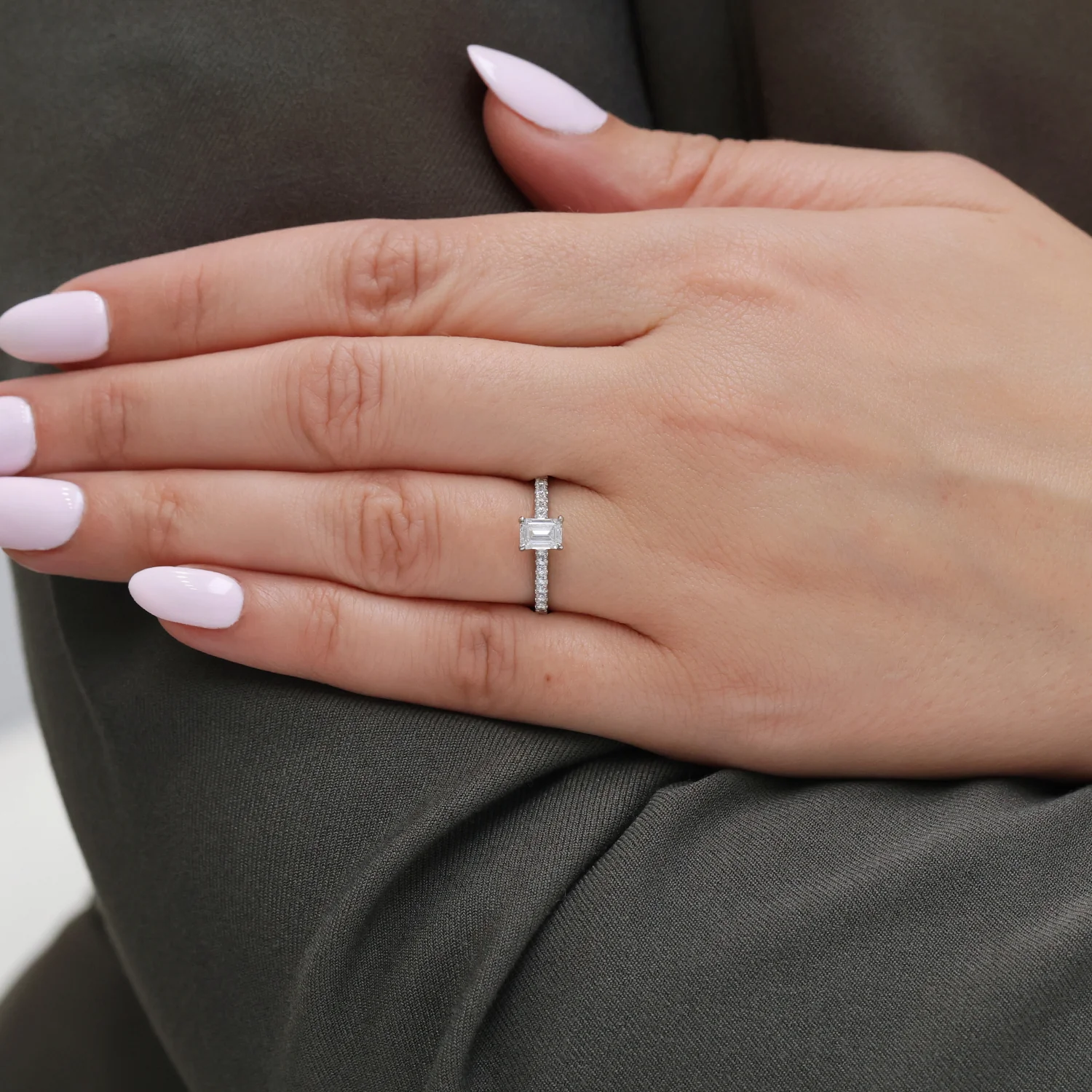 Platinum GIA Certificated Emerald Cut Diamond Ring With Diamond Shoulders - Image 2
