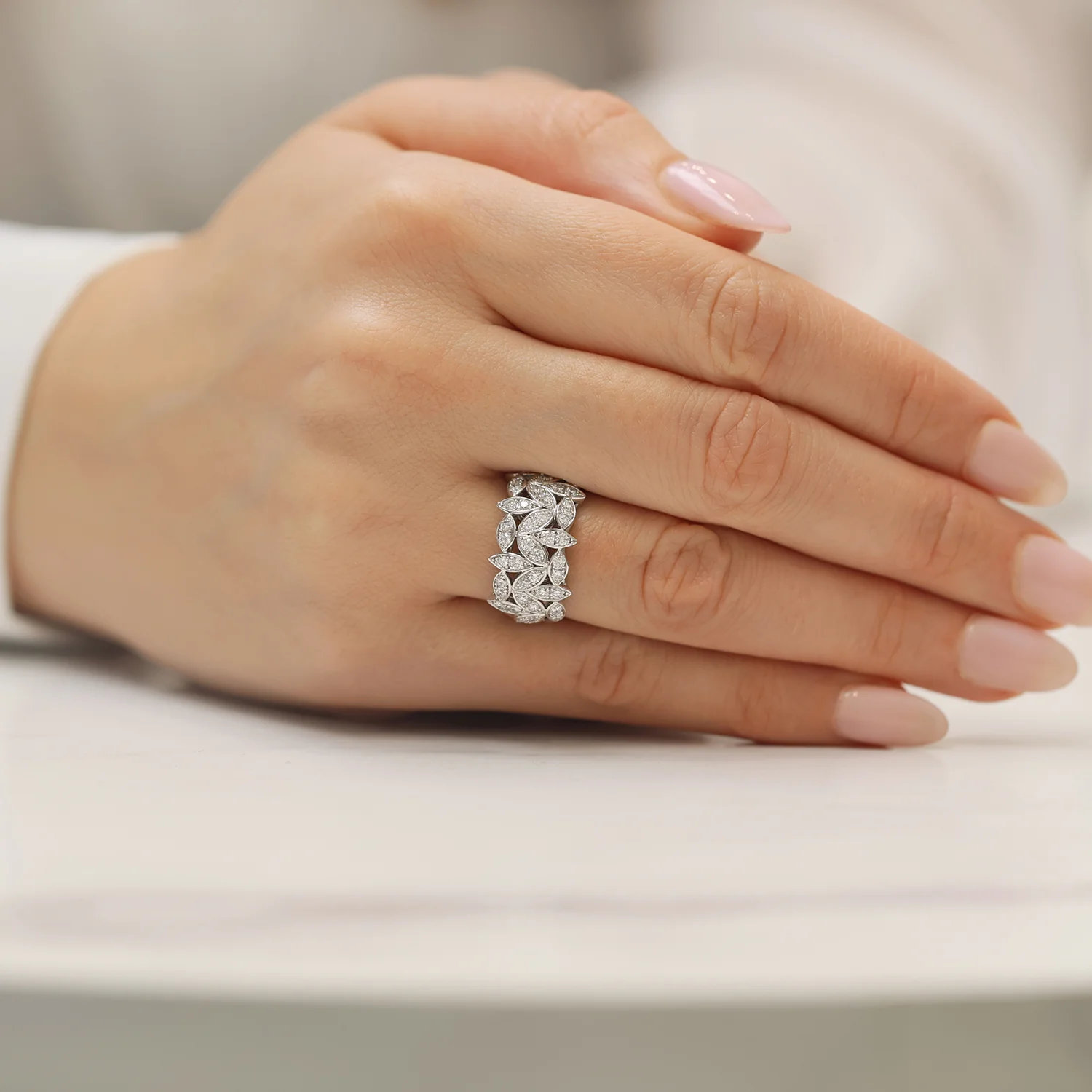 Platinum Round Brilliant Cut Diamond Fancy Leaf Design Wide Dress Ring - Image 3