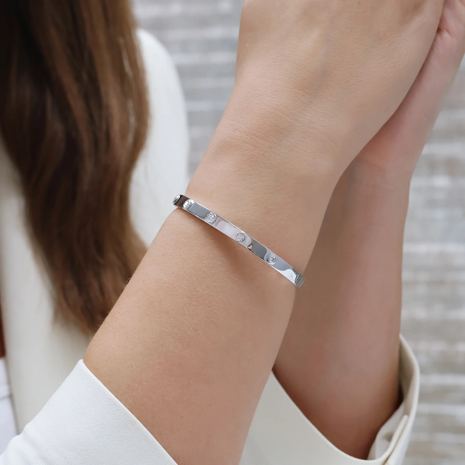 Platinum Round Brilliant Cut Diamond Rub Over Set Bangle - Image 3