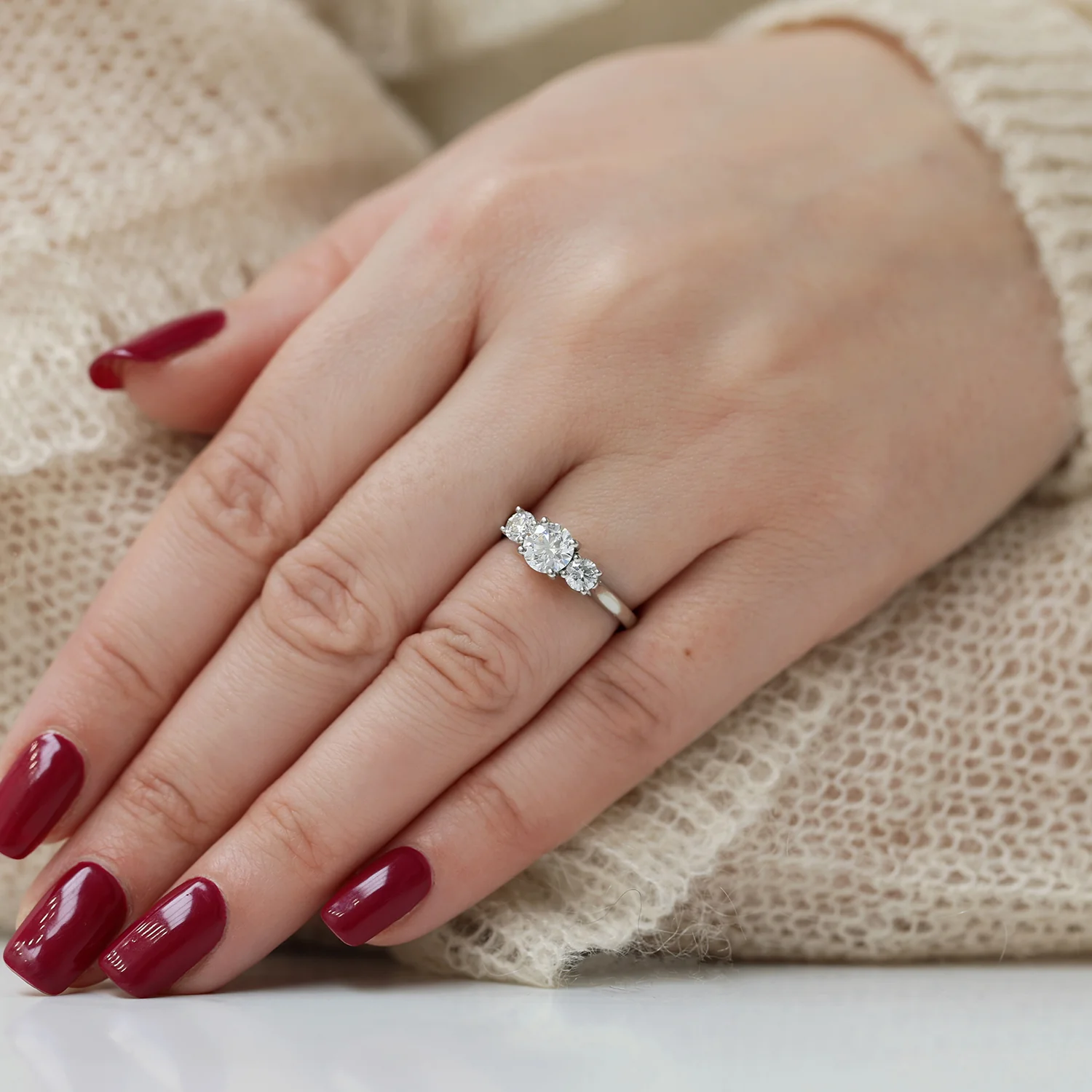 Platinum Round Brilliant Cut Diamond Three Stone Ring - Image 2