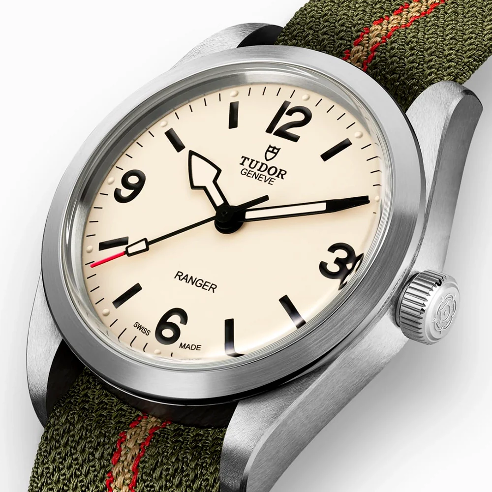 Ranger 36mm Beige Domed Dial Automatic NATO Strap Watch - Image 3