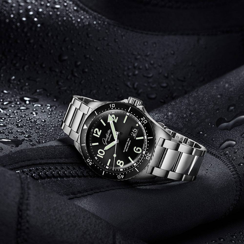 Spezialist SeaQ 43mm Black Dial Men's Automatic Bracelet Watch - Image 2